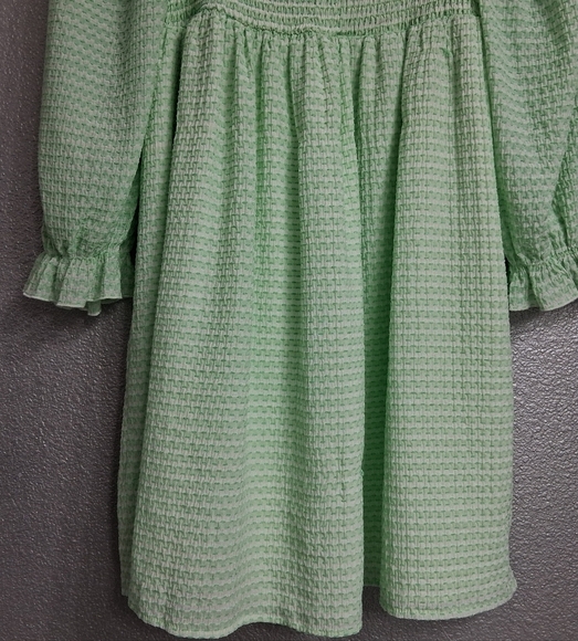 Cider Mint Green Textured Fabric With Smocked Bodice Size XL - Picture 9 of 13